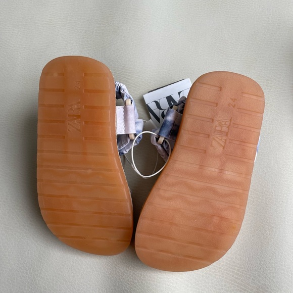 Zara Kids Sandals US 9 - Picture 16 of 16
